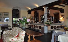 The Golf Club Guest House